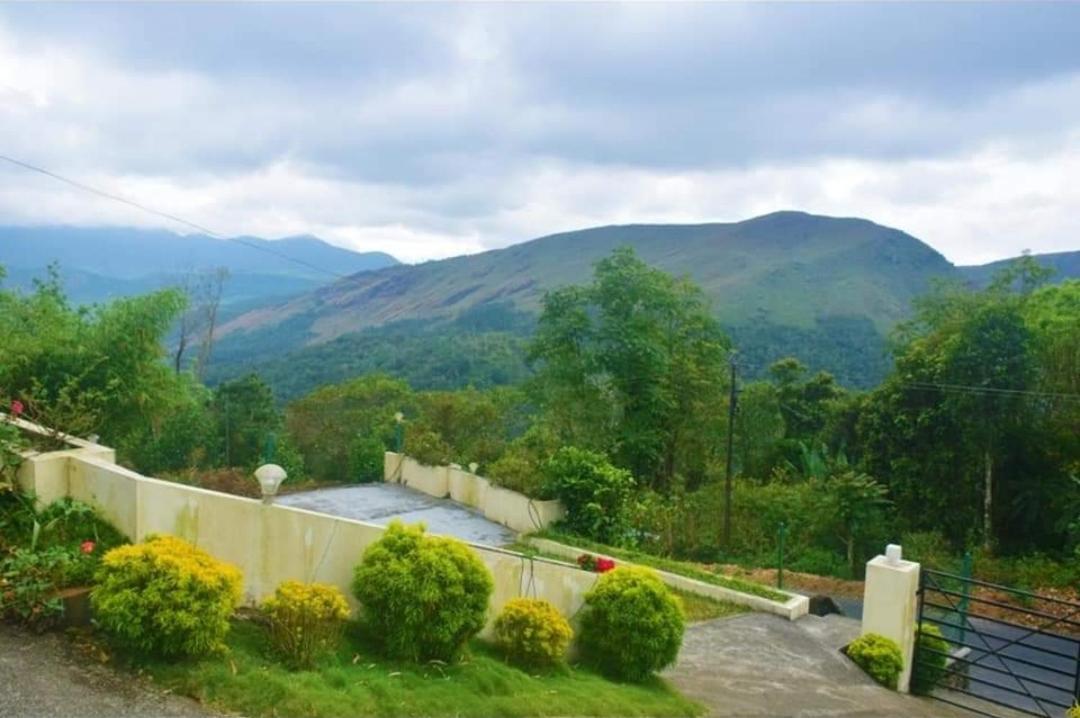 Sharon Holidays Vagamon Bagian luar foto
